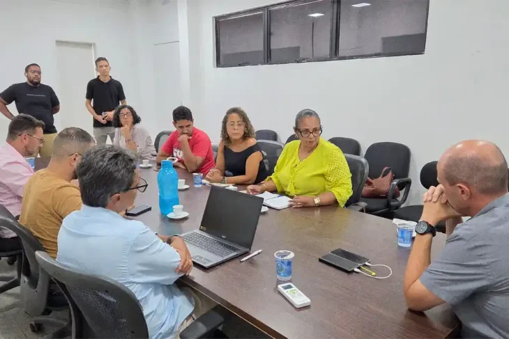 Os professores em Socorro paralisar suas atividades